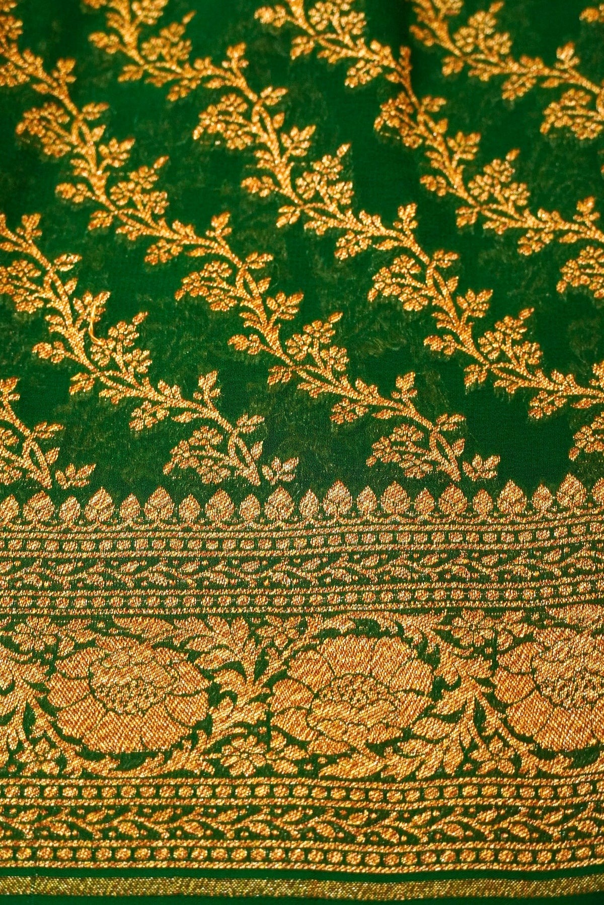 Handwoven Green Banarasi Crepe Georgette Saree