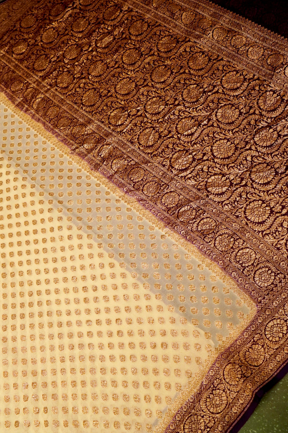 Handwoven Ivory Banarasi Crepe Georgette Saree
