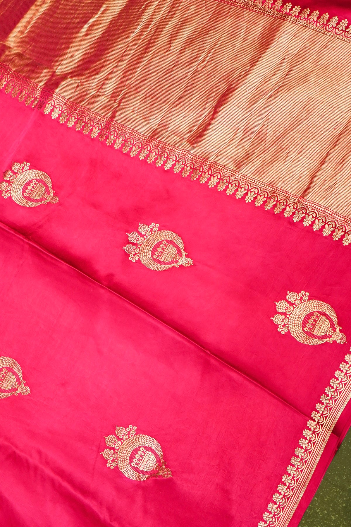 Handwoven Pink Banarasi Mashru Silk Saree