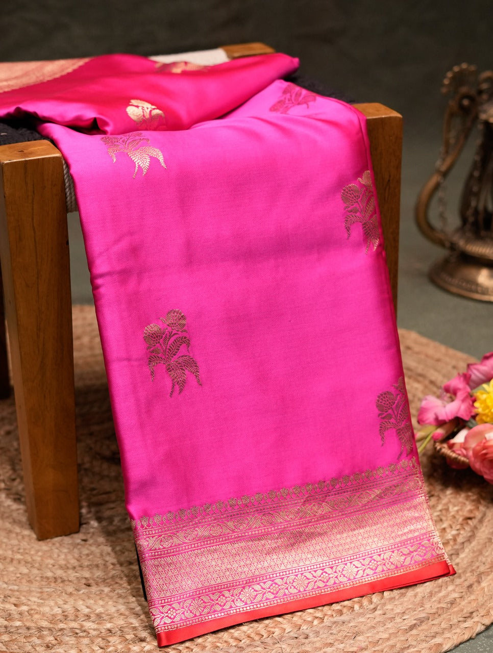 Handwoven Pink Banarasi Mashru Silk Saree