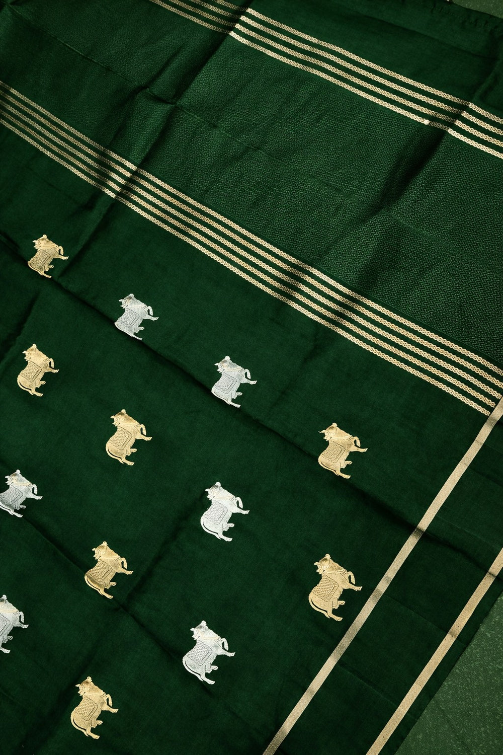 Handwoven Forest Green Motif Banarasi Katan Soft Silk Saree
