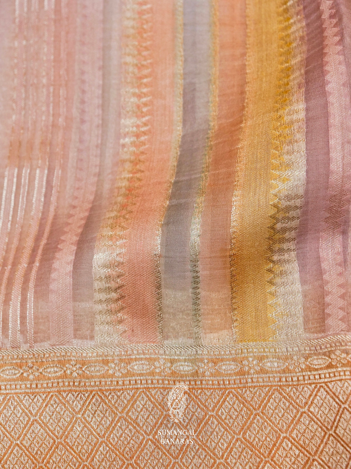 Handwoven Purple Banarasi Rangkat Organza Saree