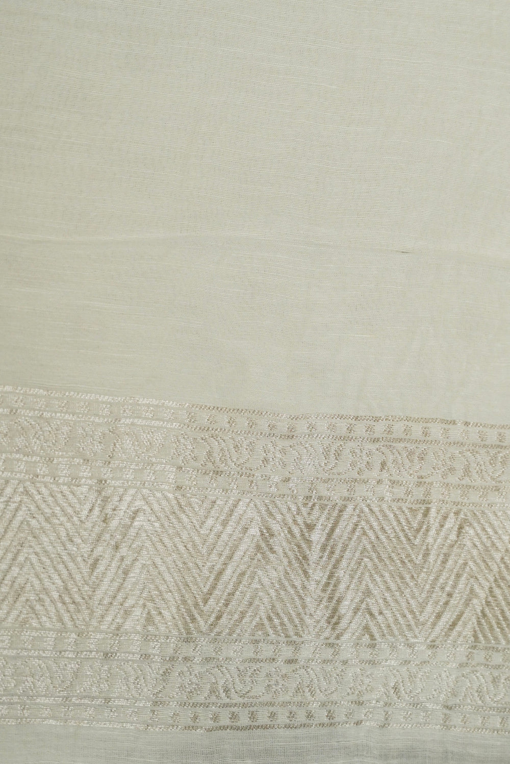 Handwoven White Banarasi Linen Saree