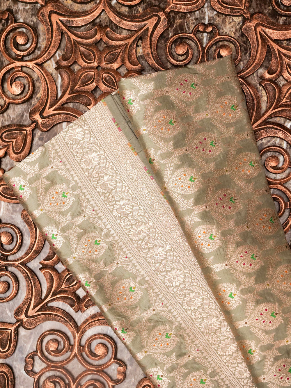 Handwoven Light Green Banarasi Katan Silk Saree