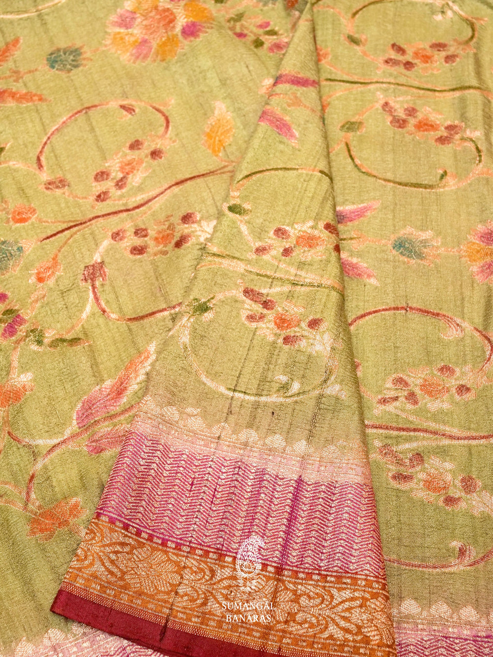 Handwoven Banarasi Yellowish Green Khaddi Georgette Saree