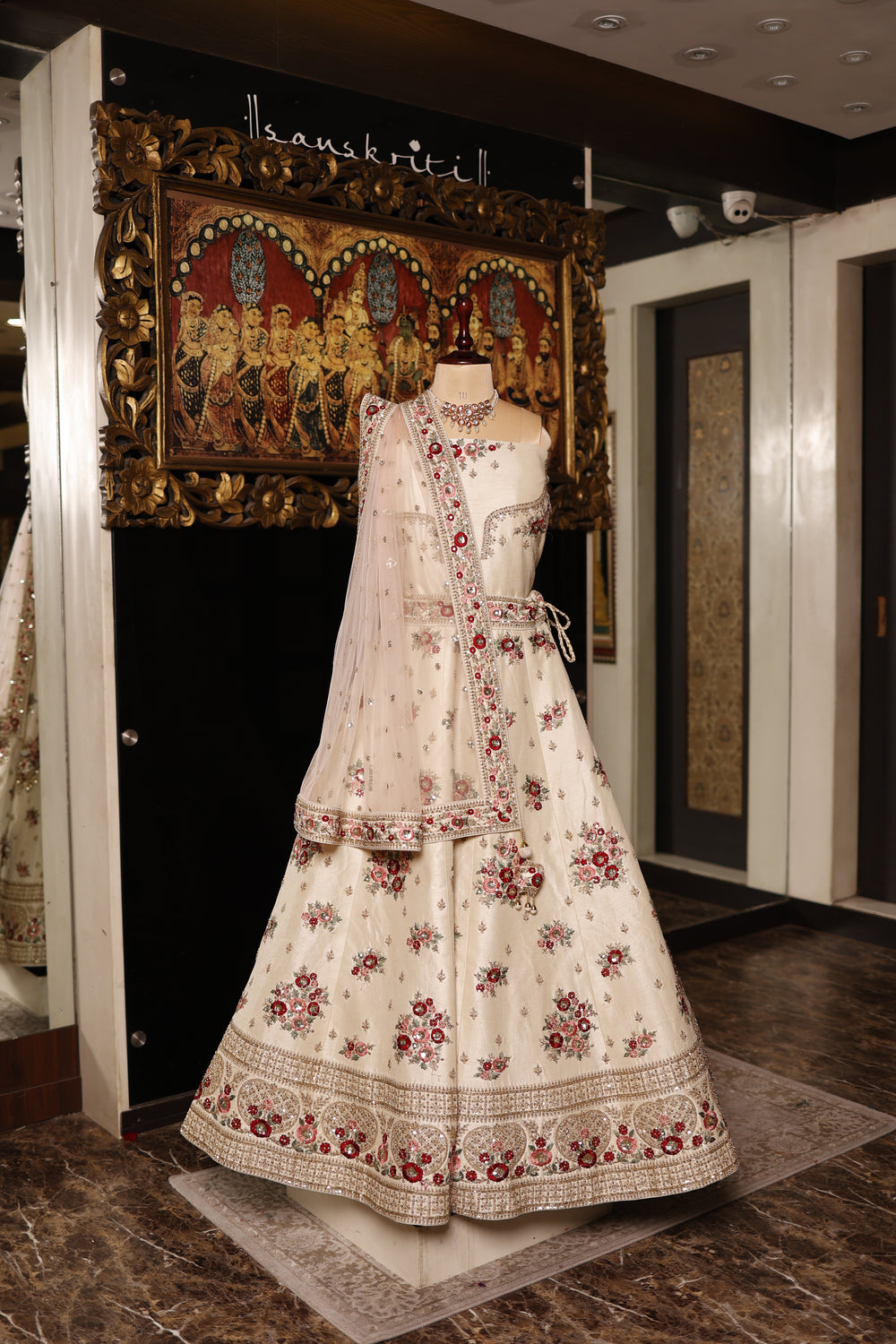 Designer Off White Raw Silk Party Wear Lehenga