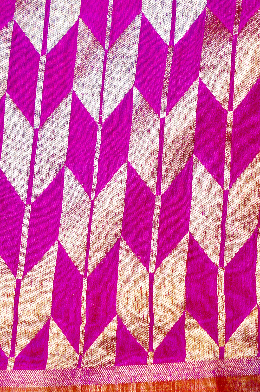 Handwoven Rose Gold Banarasi Crush Tissue Saree