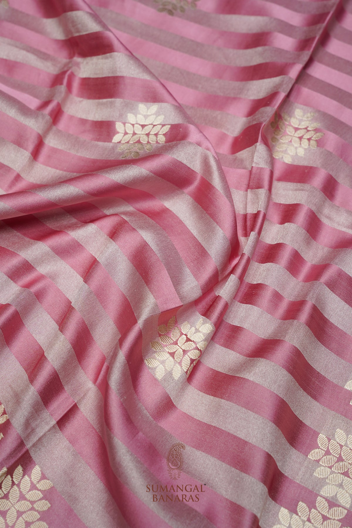 Handwoven Onion Pink Banarasi Mashru Silk Saree