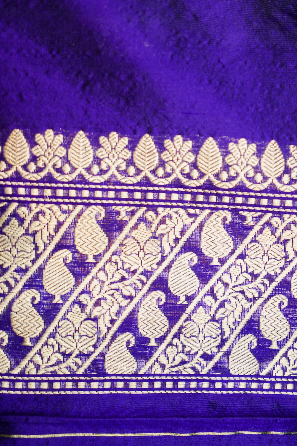 Handwoven Rangkat Kadhwa Banarasi Katan Silk Saree