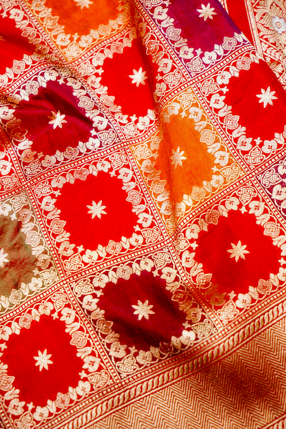 Handwoven Rangkat Banarasi Katan Silk Saree