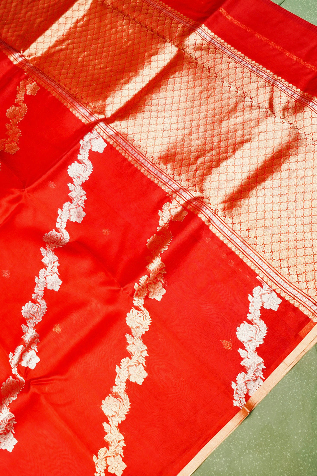 Handwoven Brick Red Banarasi Organza Saree