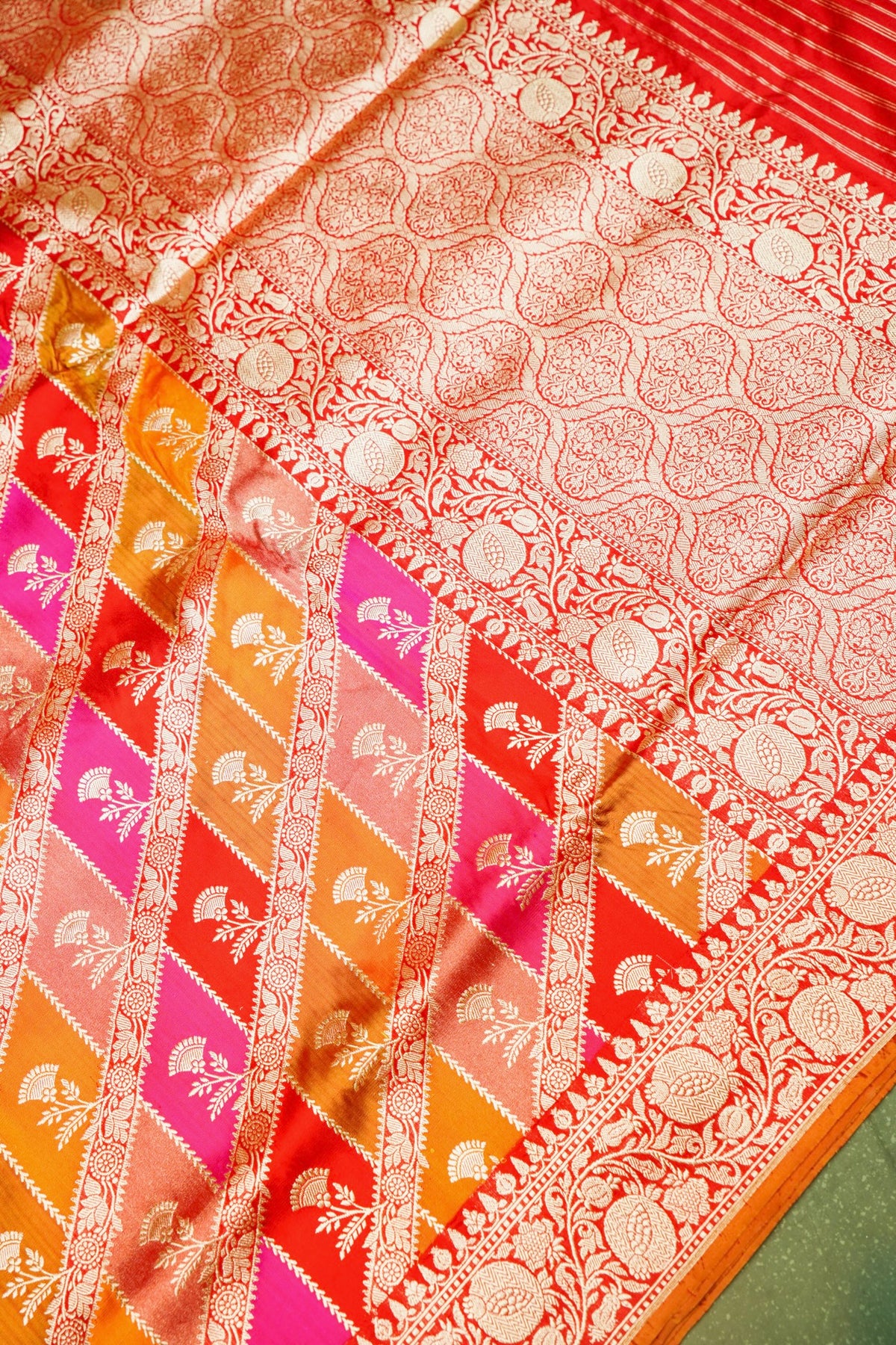 Handwoven Rangkat Kadhwa Banarasi Katan Silk Saree