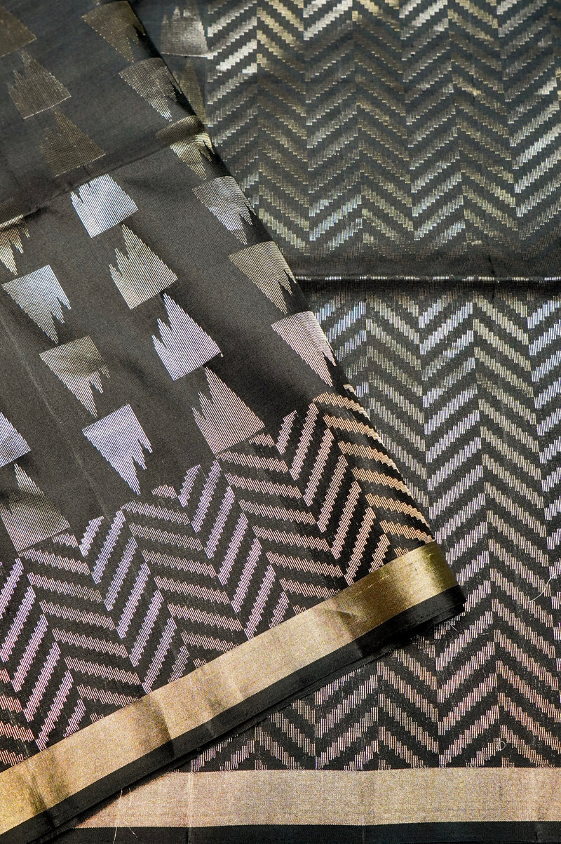 Handwoven Dark Grey Banarasi Soft Silk Saree