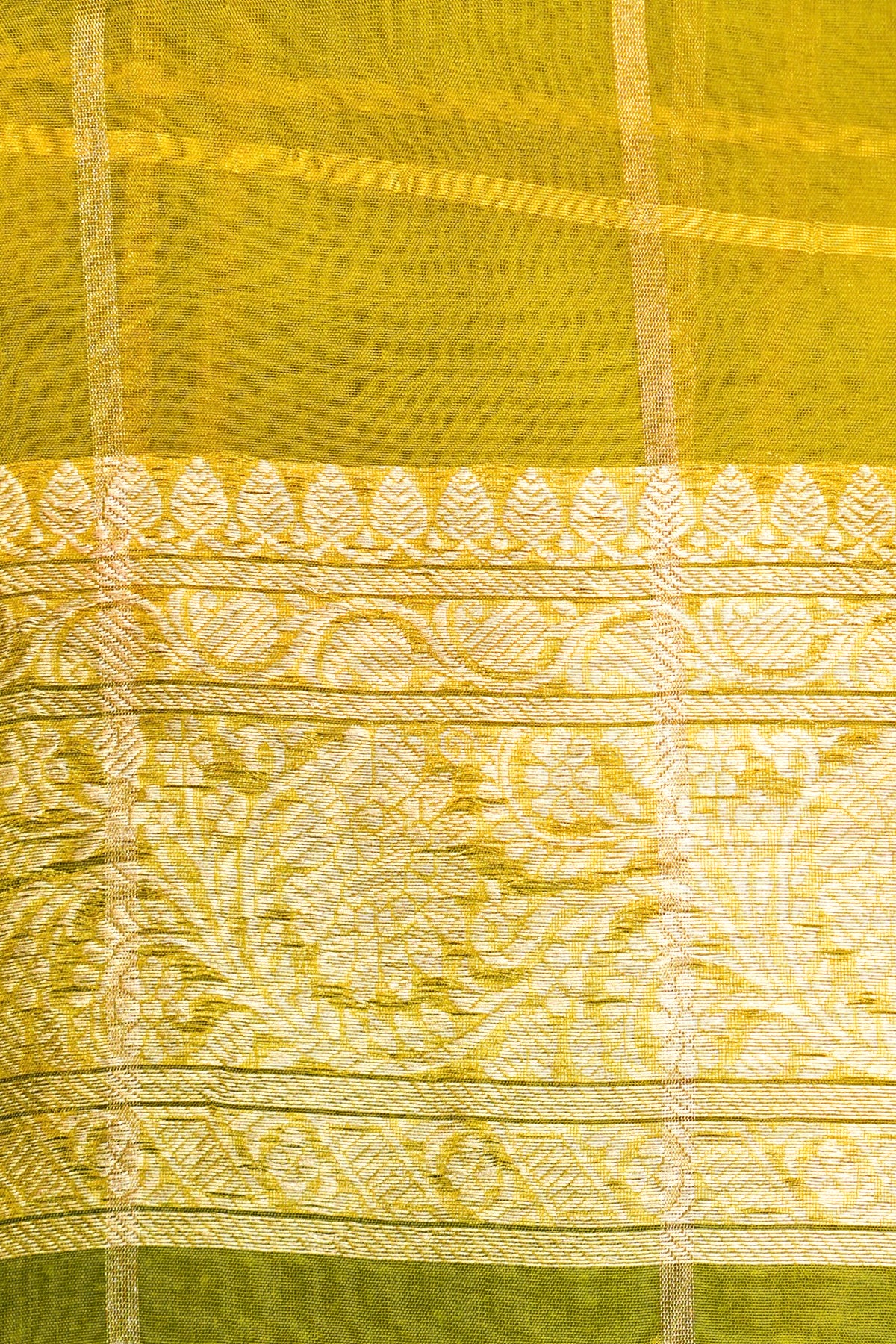 Handwoven Lemon Yellow Banarasi Organza Saree