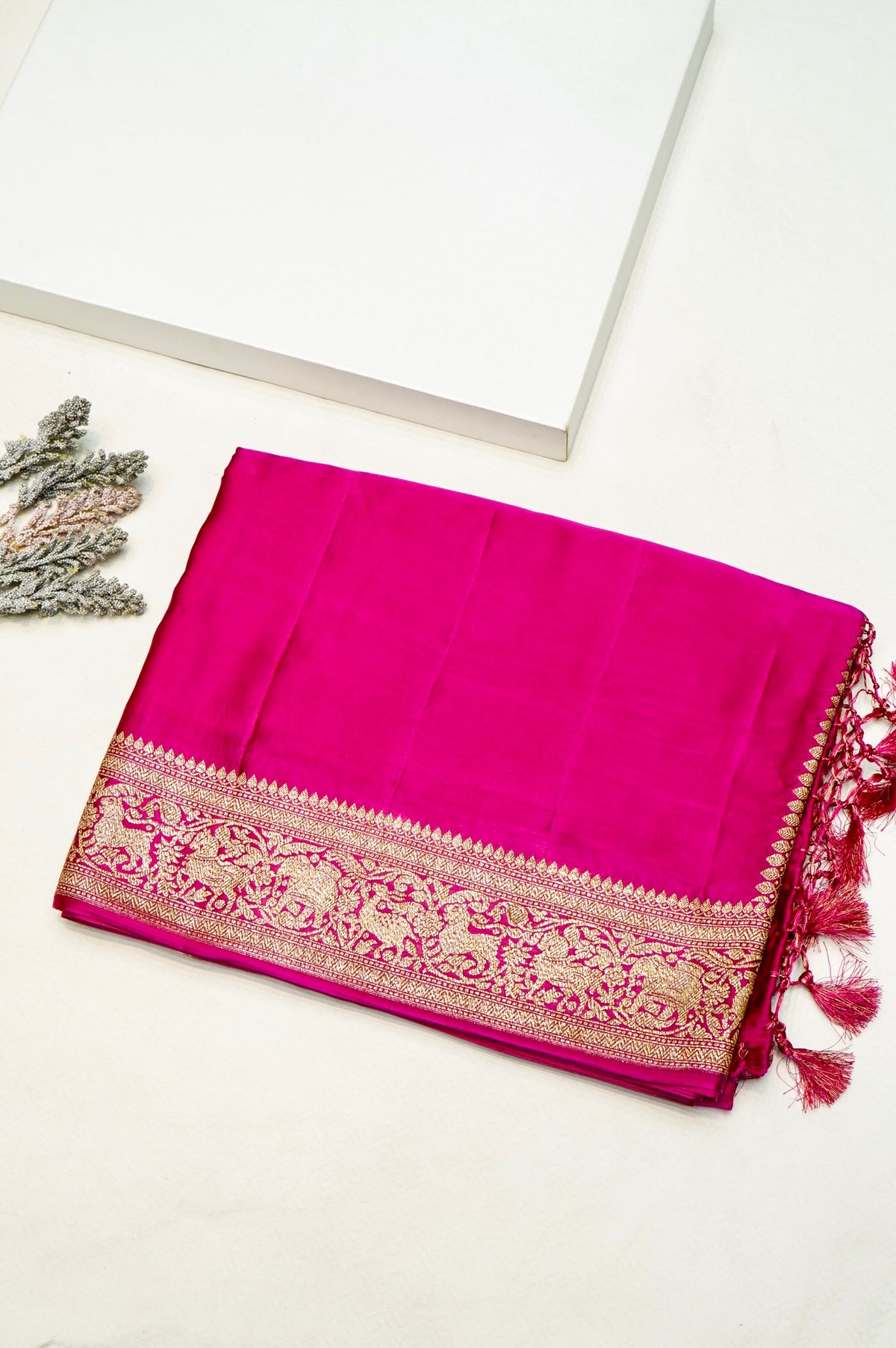 Handwoven Rani Pink Motif Banarasi Mashru Silk Saree
