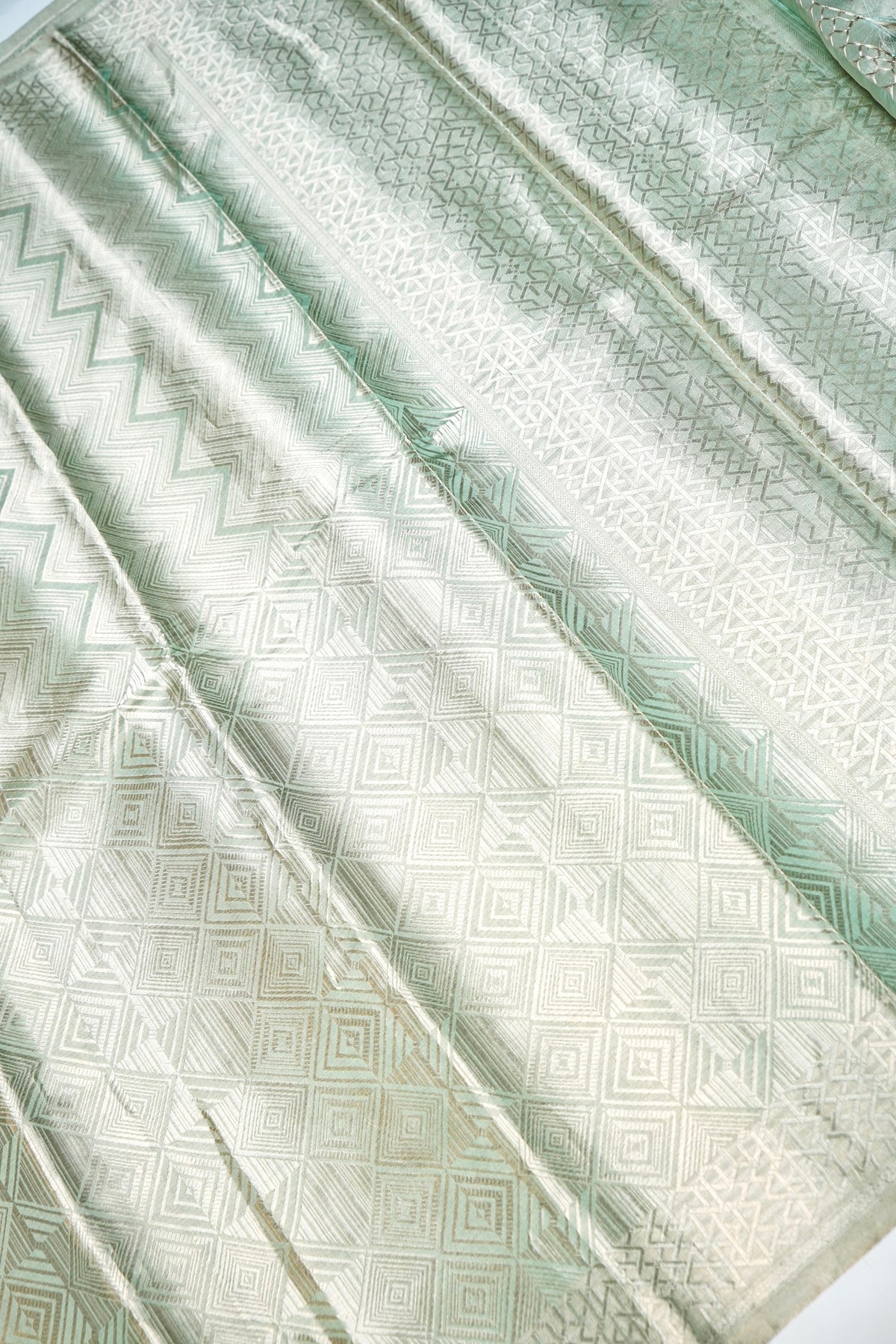 Handwoven Mint Green Banarasi Tissue Silk Saree