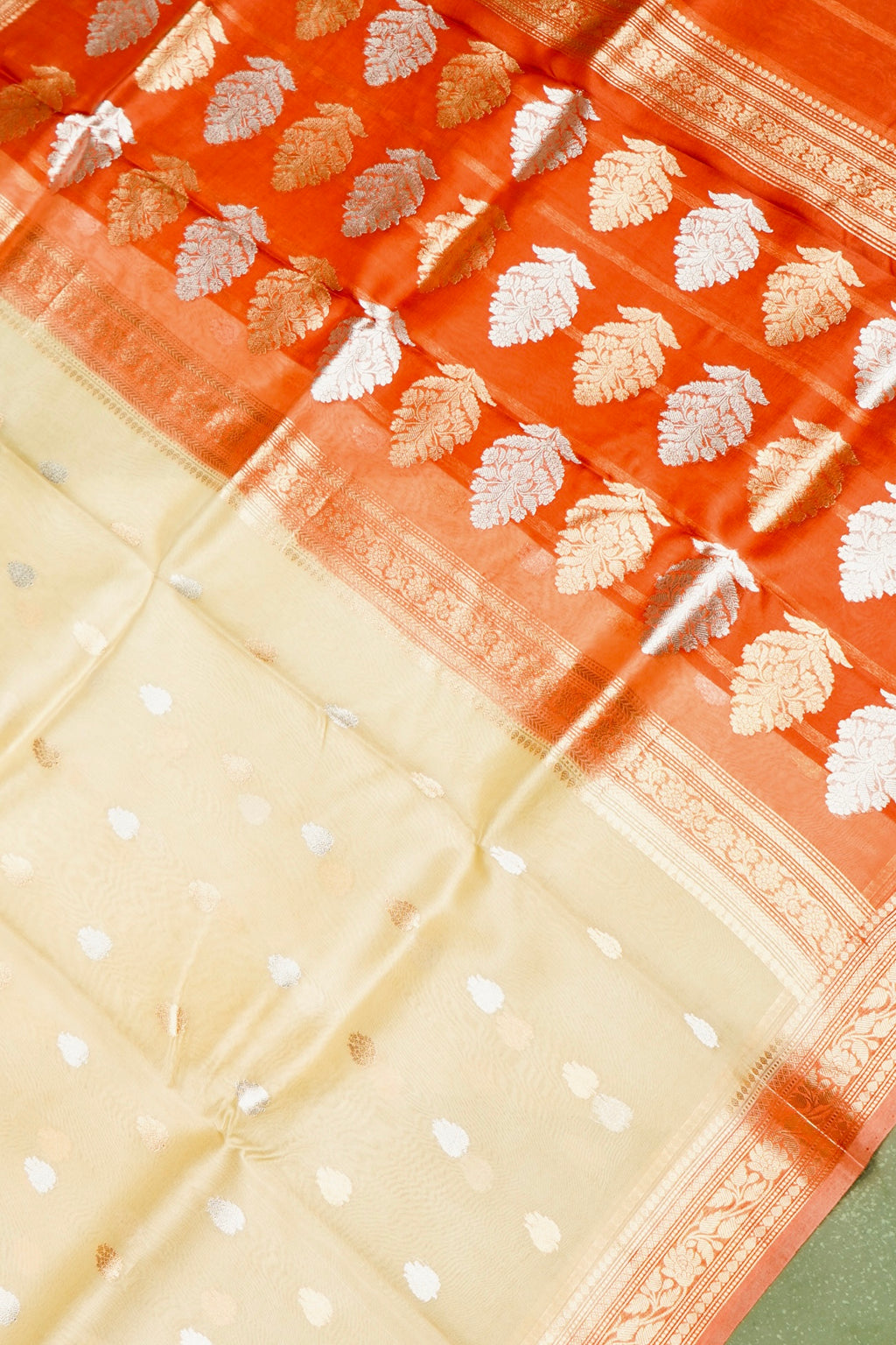 Handwoven Cream Banarasi Kora Silk Saree