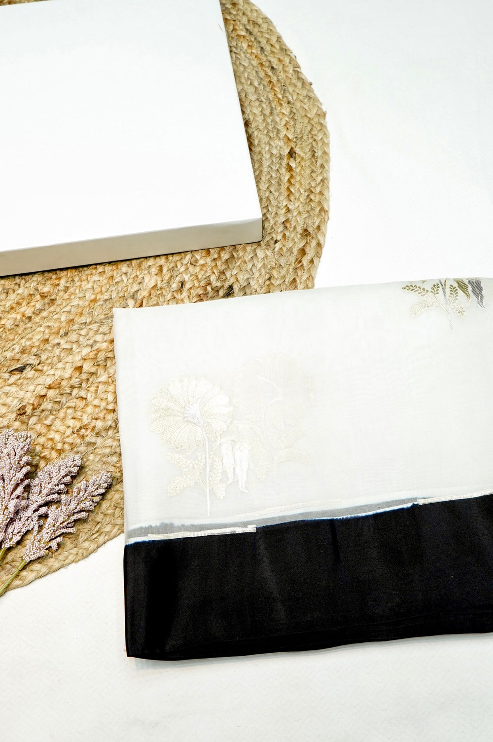 Handwoven Off White Banarasi Organza  Saree