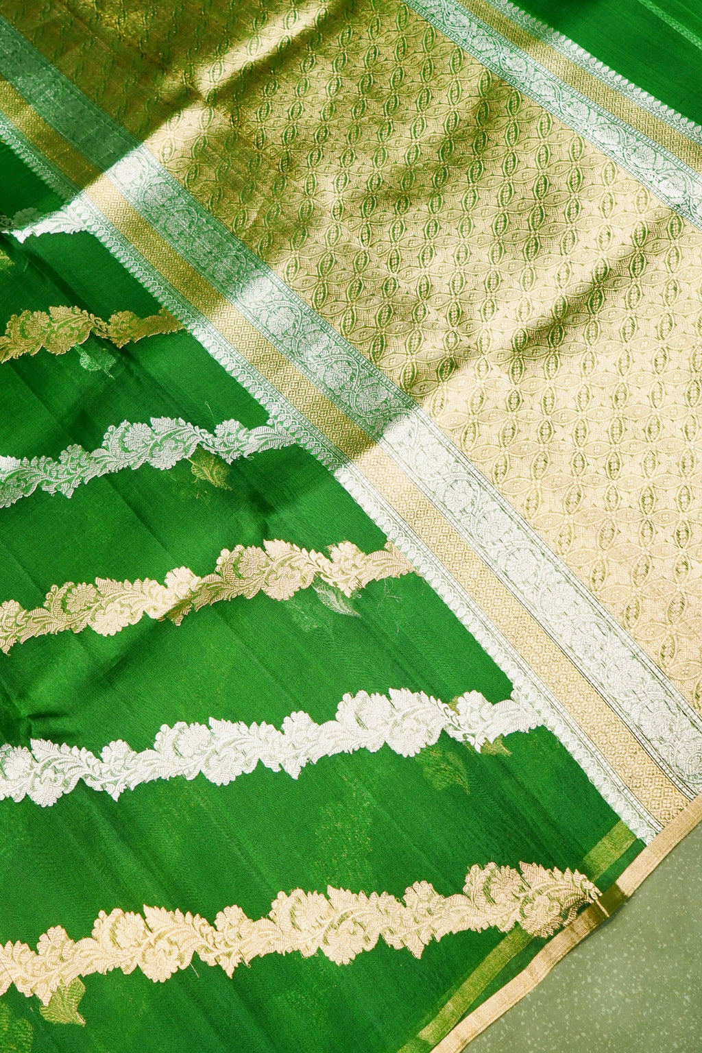 Handwoven Parrot Green Banarasi Organza Saree