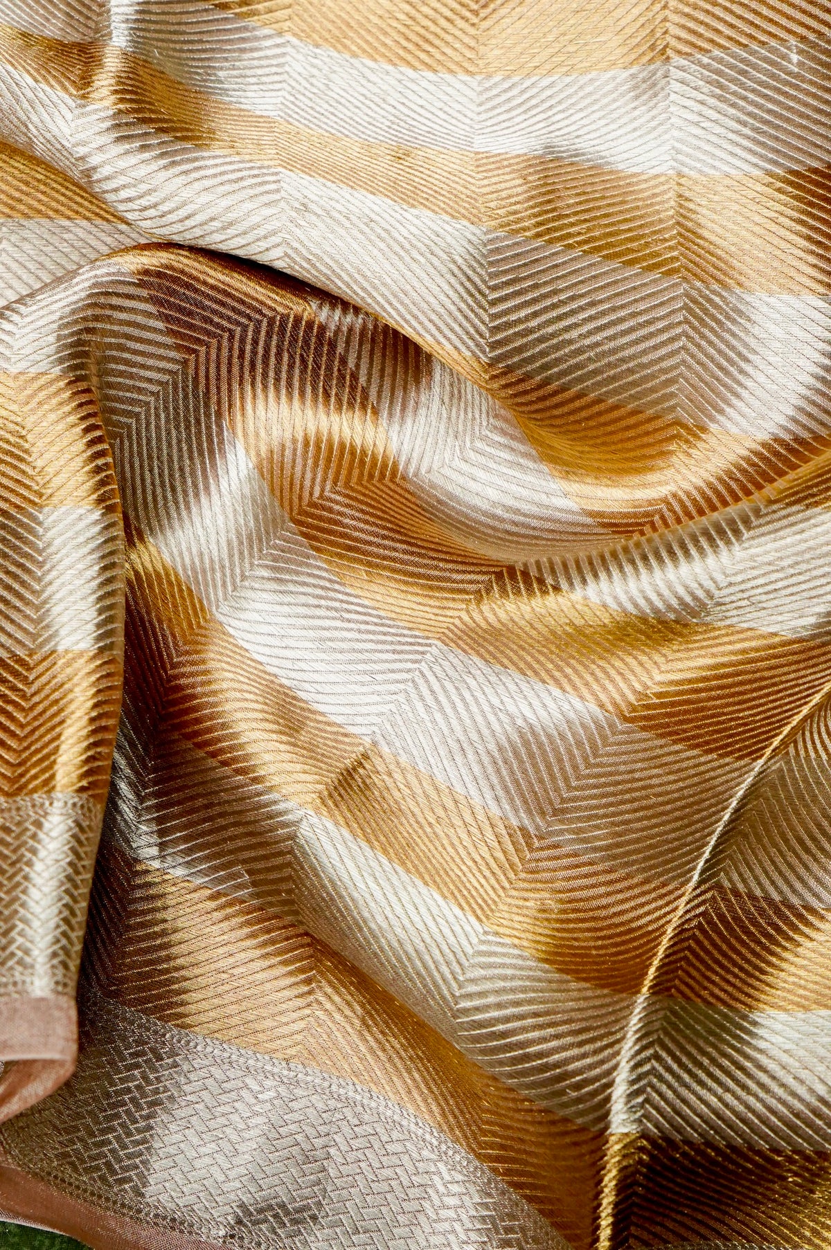 Handwoven Onion Pink Banarasi Tissue Silk Saree