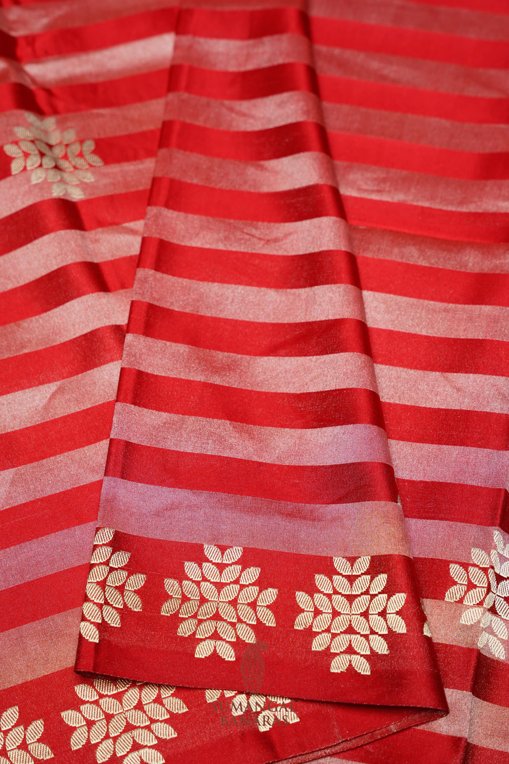 Handwoven Red Banarasi Mashru Silk Saree