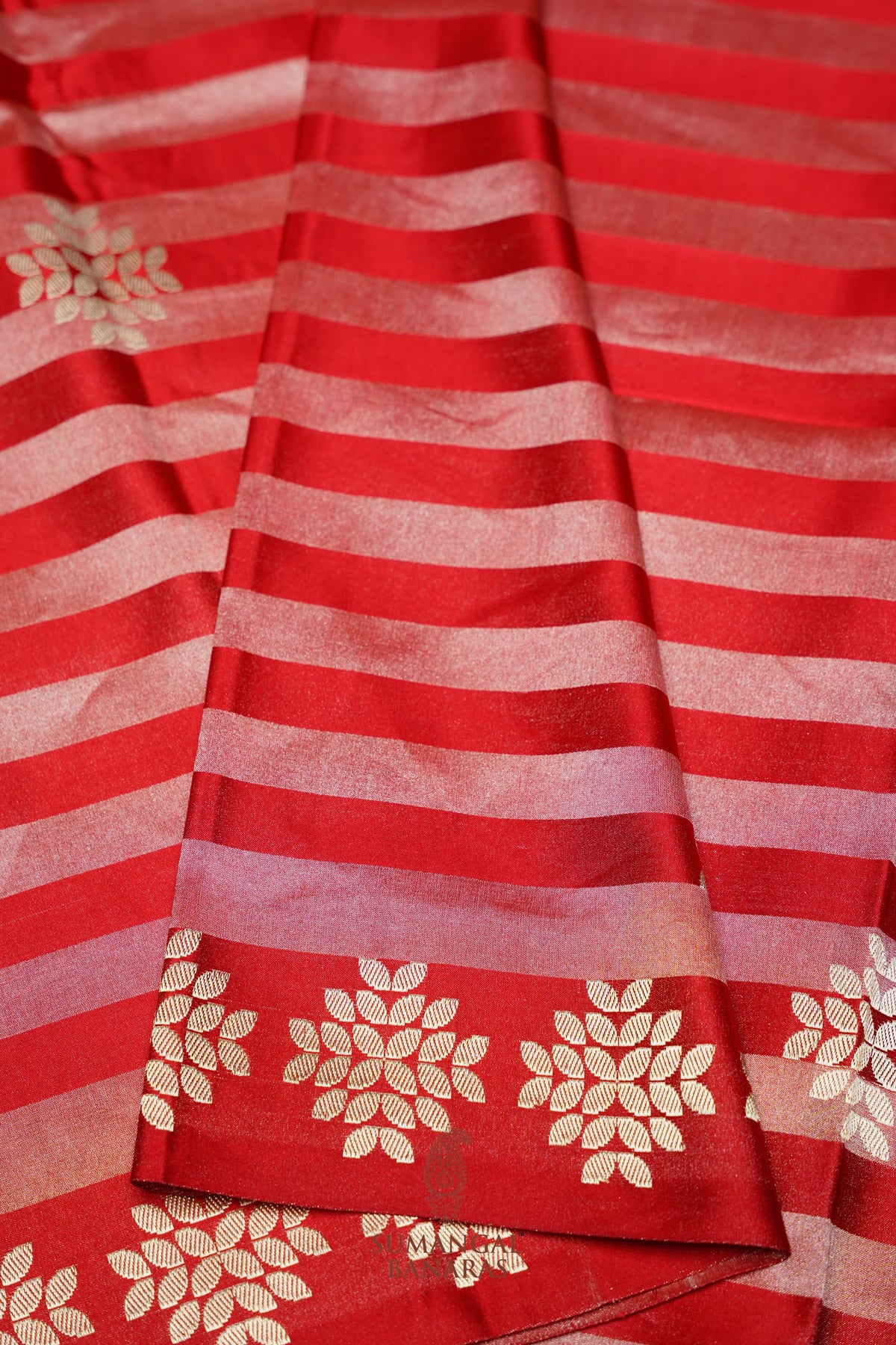 Handwoven Red Banarasi Mashru Silk Saree