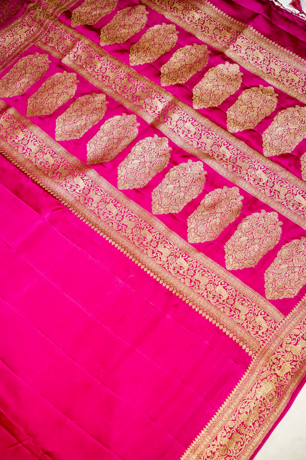 Handwoven Rani Pink Motif Banarasi Mashru Silk Saree
