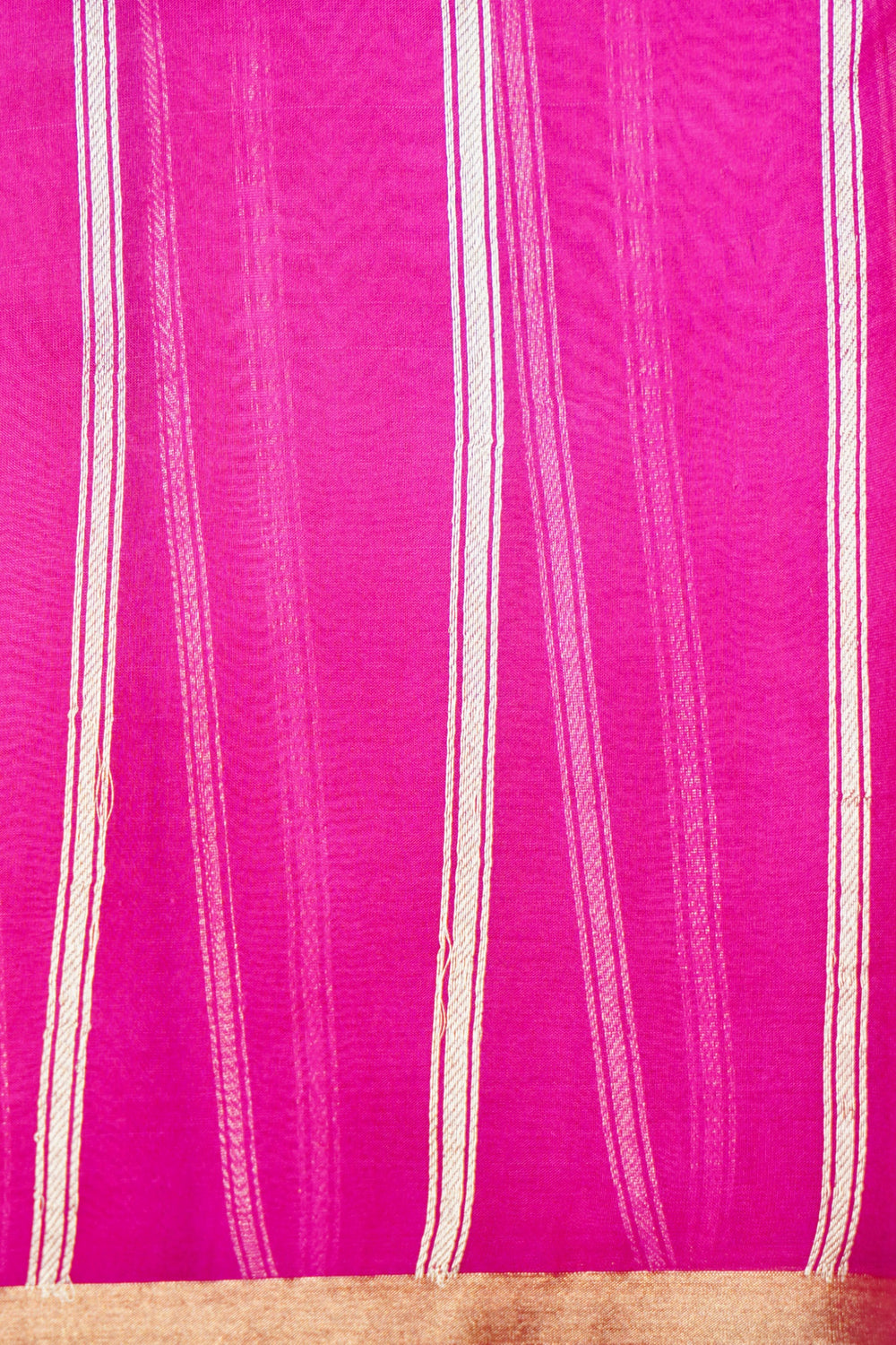 Handwoven Magenta Pink Banarasi Organza Saree