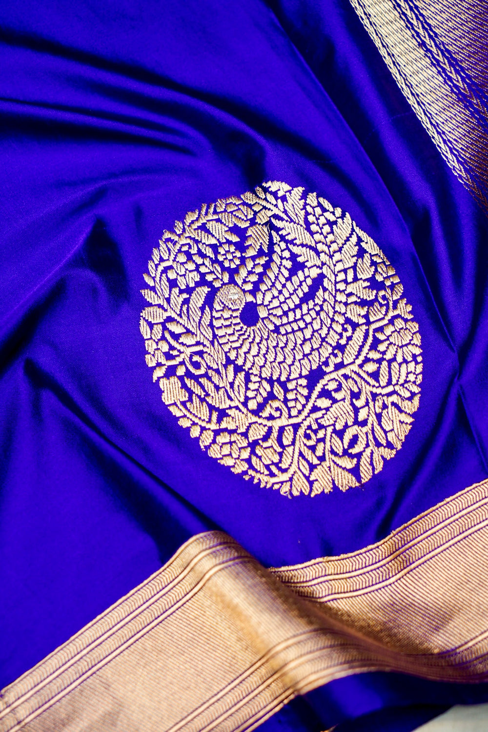 Handwoven Purple Motif Banarasi Mashru Silk Saree