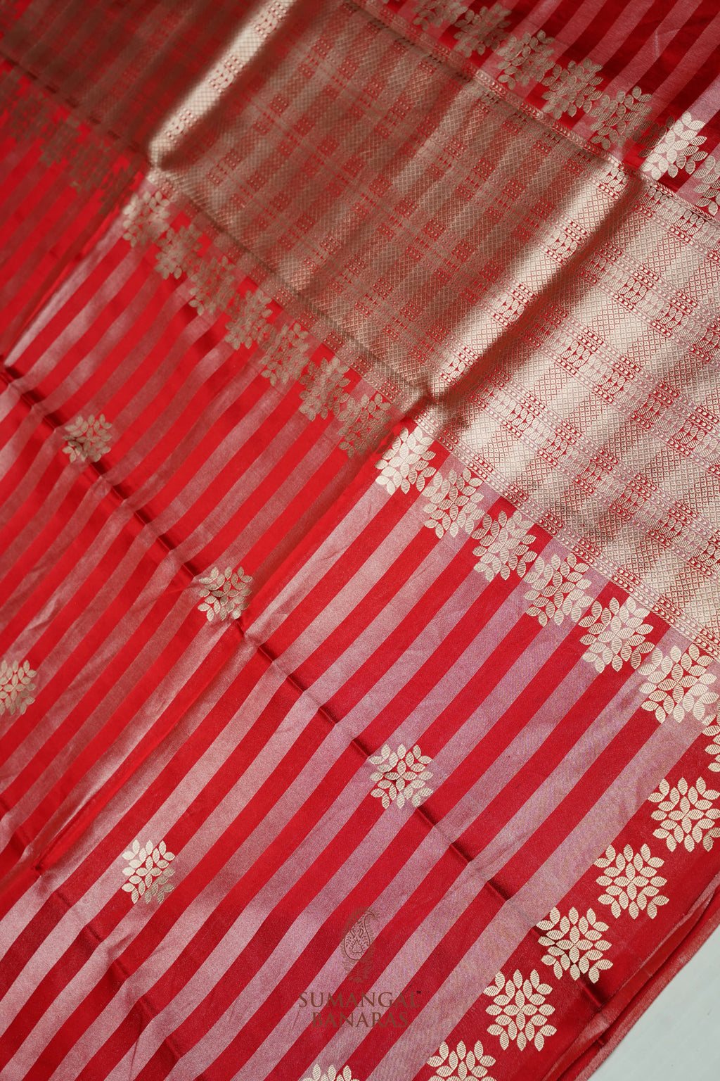 Handwoven Red Banarasi Mashru Silk Saree