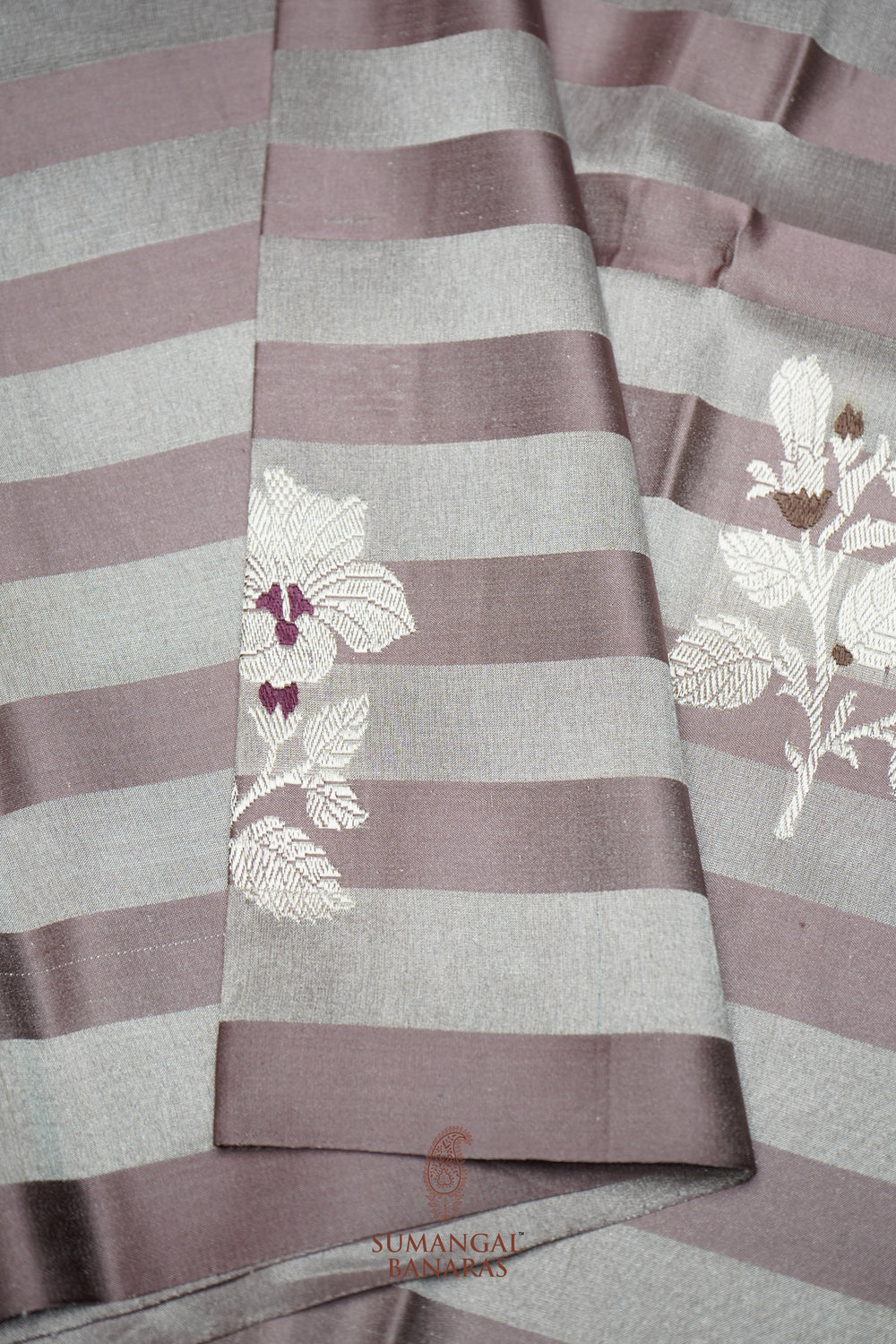Handwoven Light Mauve Banarasi Mashru Silk Saree