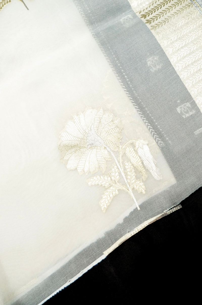 Handwoven Off White Banarasi Organza  Saree