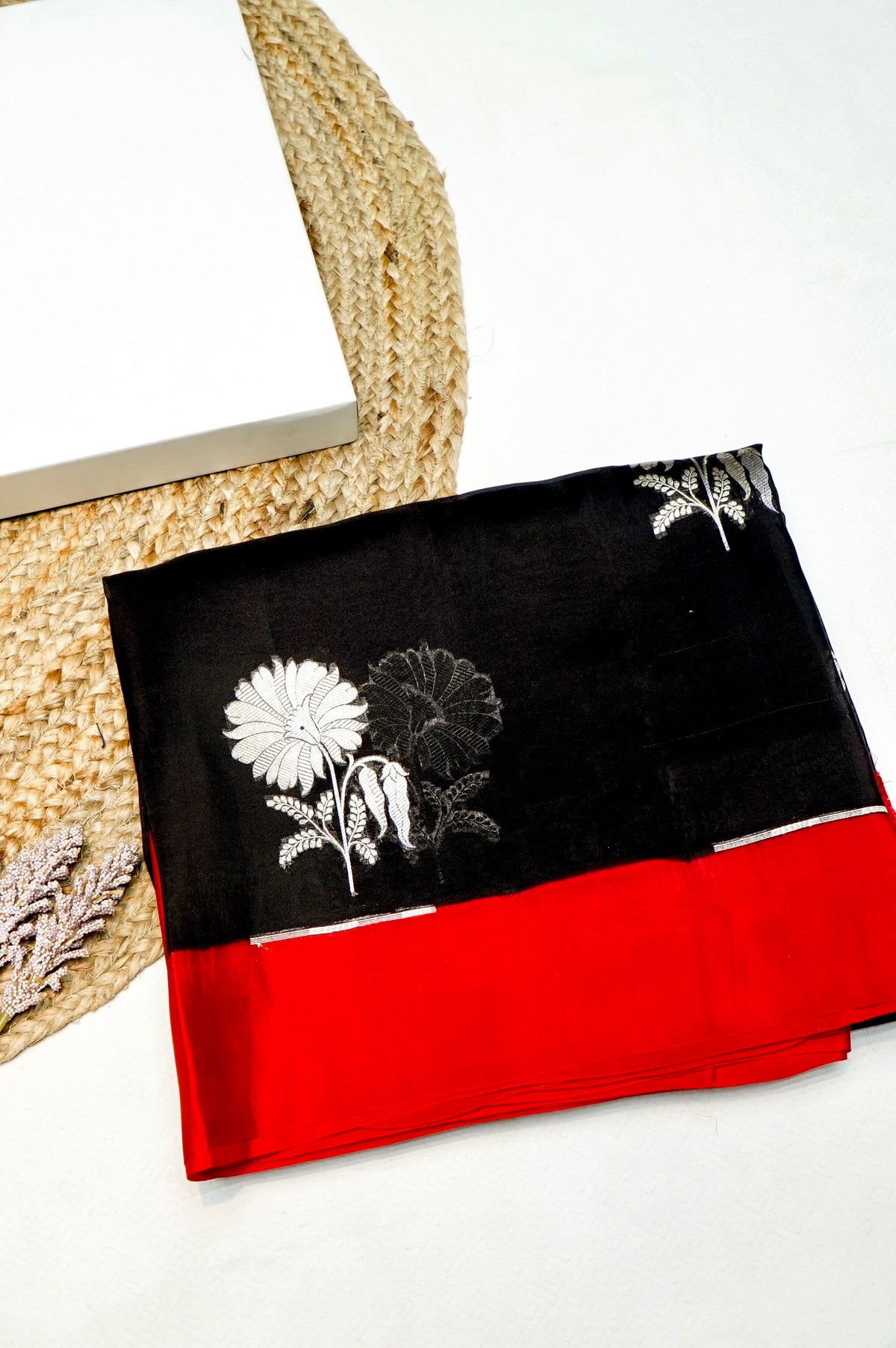 Handwoven Black Banarasi Organza  Saree