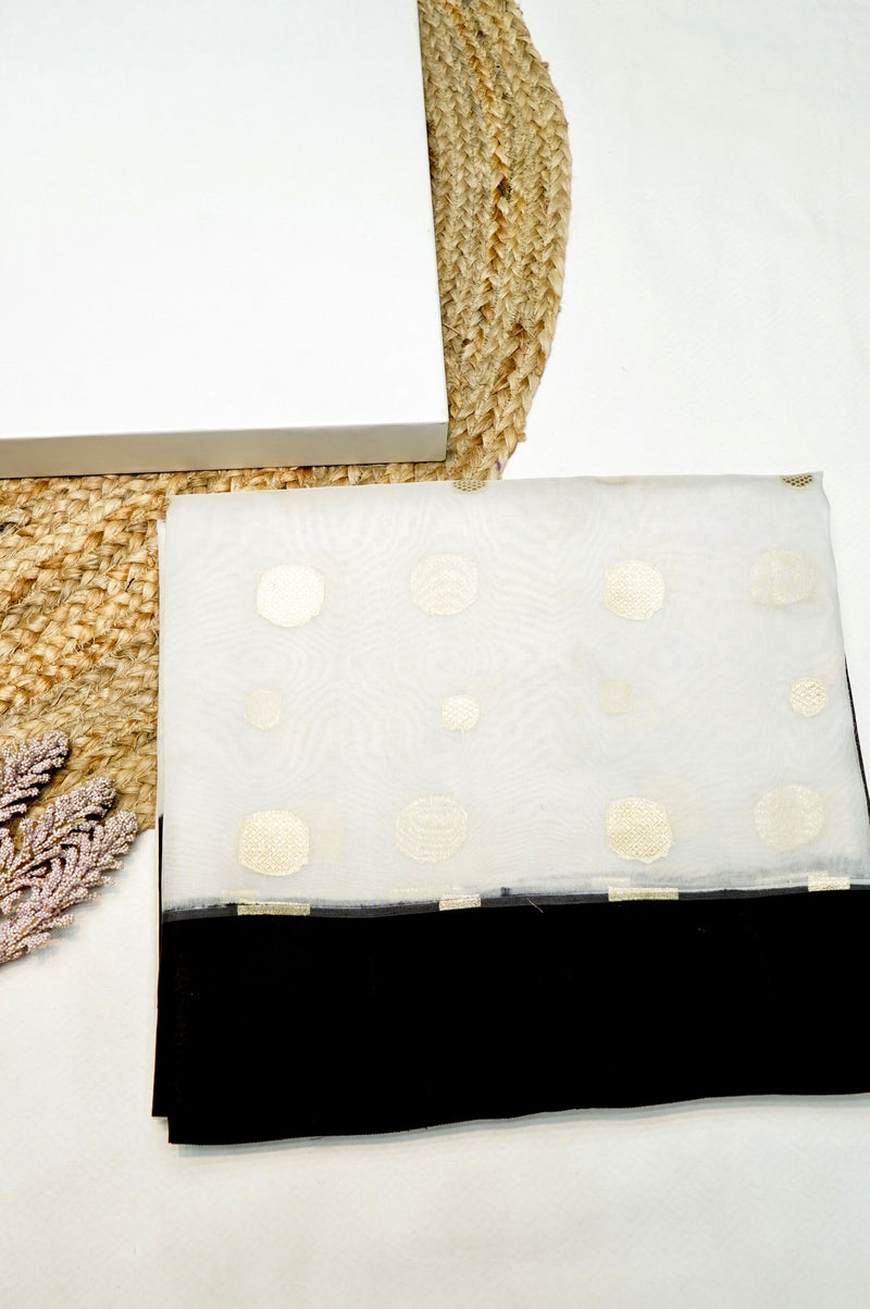 Handwoven Off White Banarasi Organza  Saree