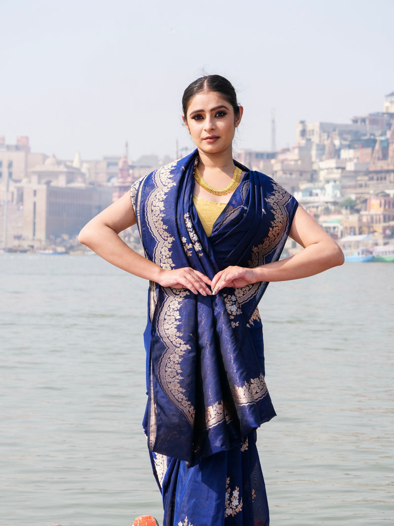 Handwoven Navy Blue Soft Silk Saree