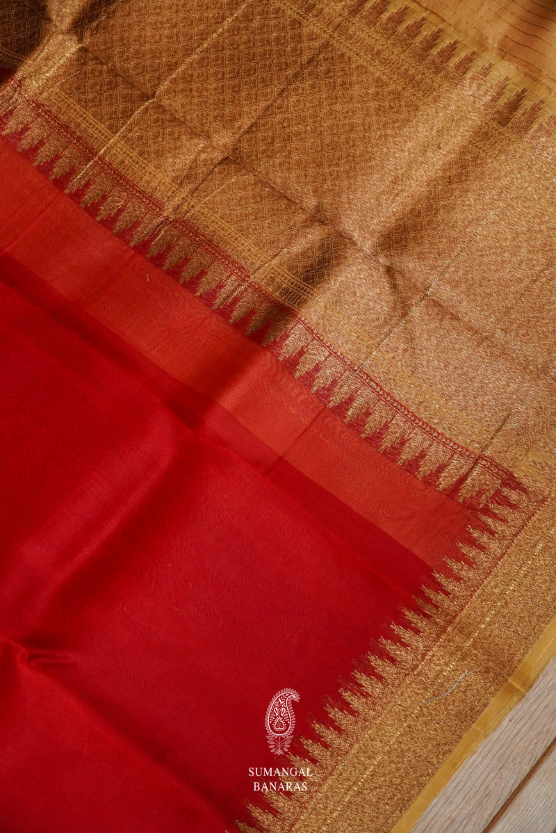 Handwoven Classic Red Breezy Organza Saree