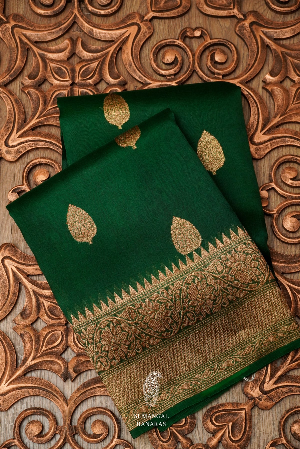 Handwoven Bottle Green Breezy Organza Saree