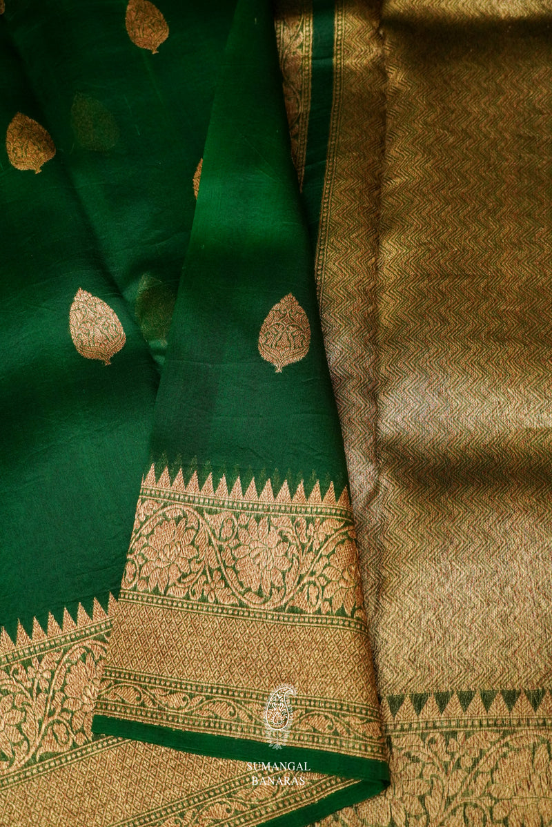 Handwoven Bottle Green Breezy Organza Saree