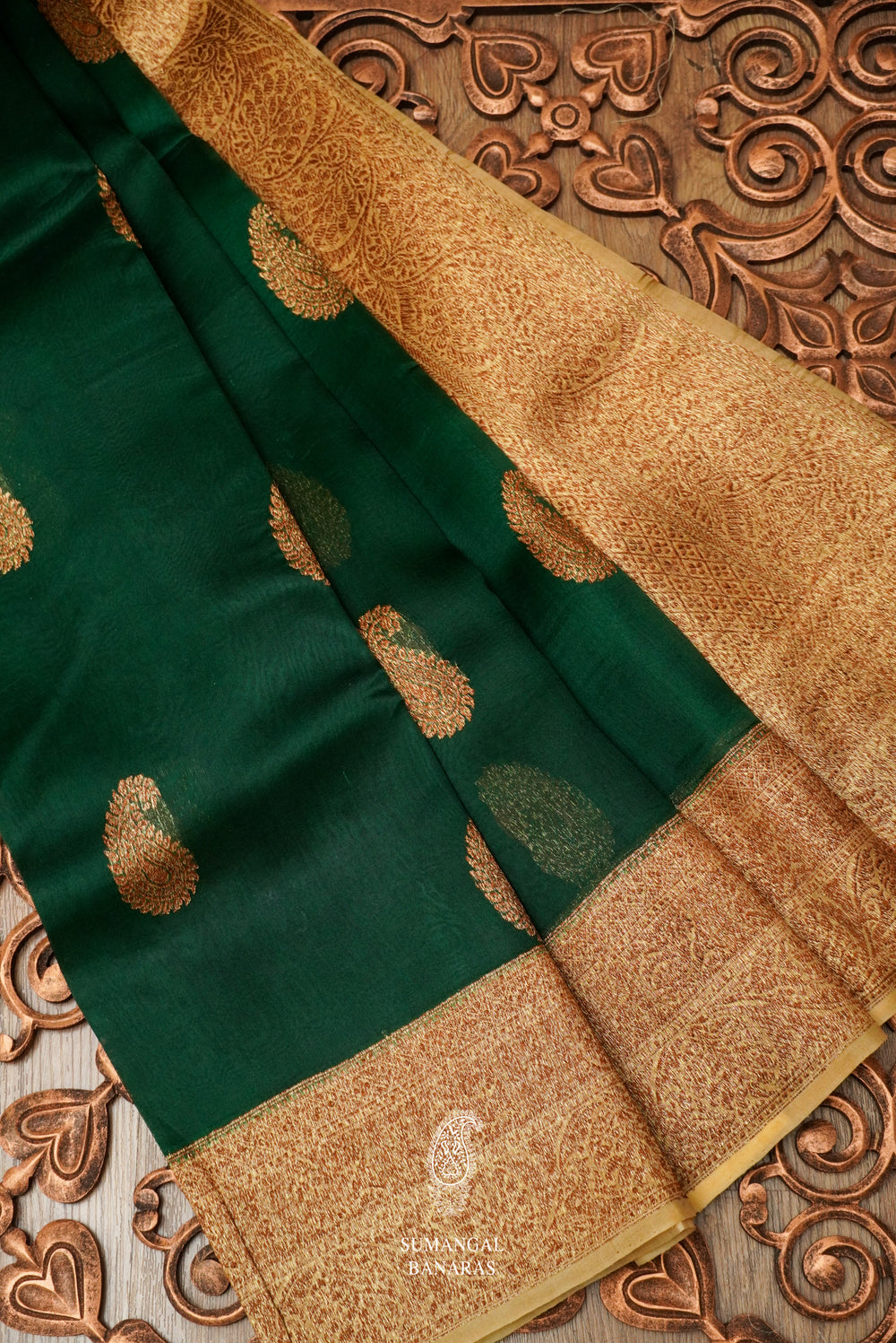 Handwoven Dark Green Breezy Organza Saree