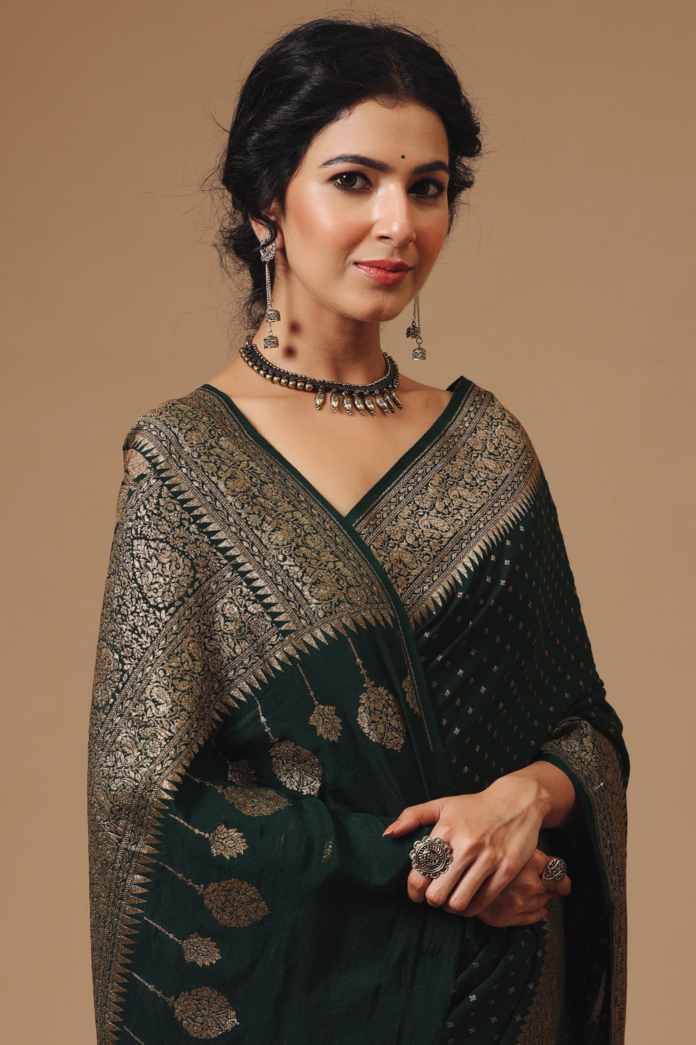 Handwoven Banarasi Crepe Khaddi Classic Bottle Green Saree
