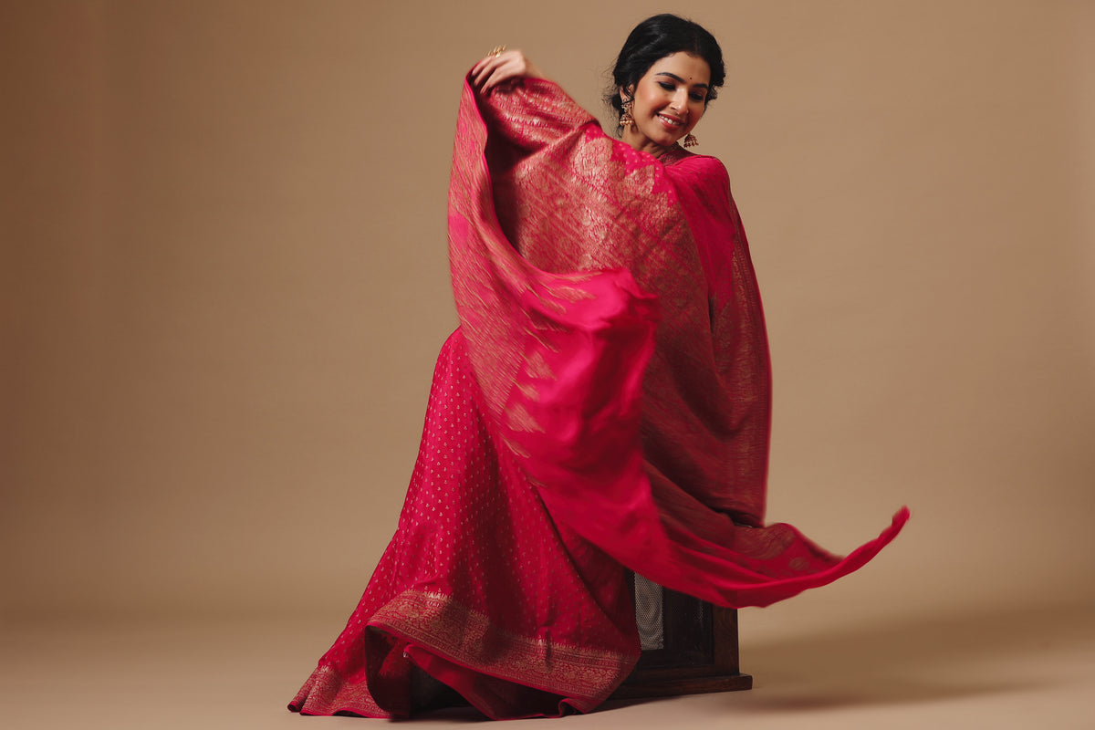 Handwoven Banarasi Crepe Khaddi Dark Pink Saree