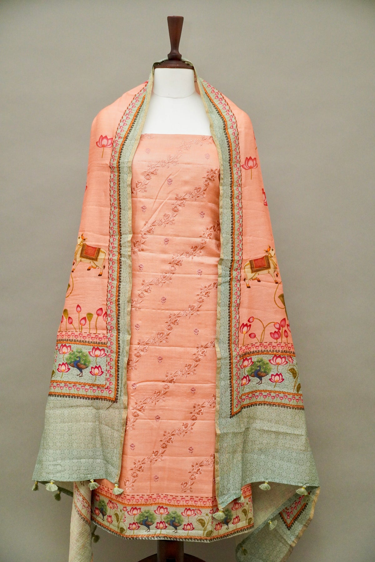 Handwoven Light Pink Banarsi Pure Moonga Silk Suit Set