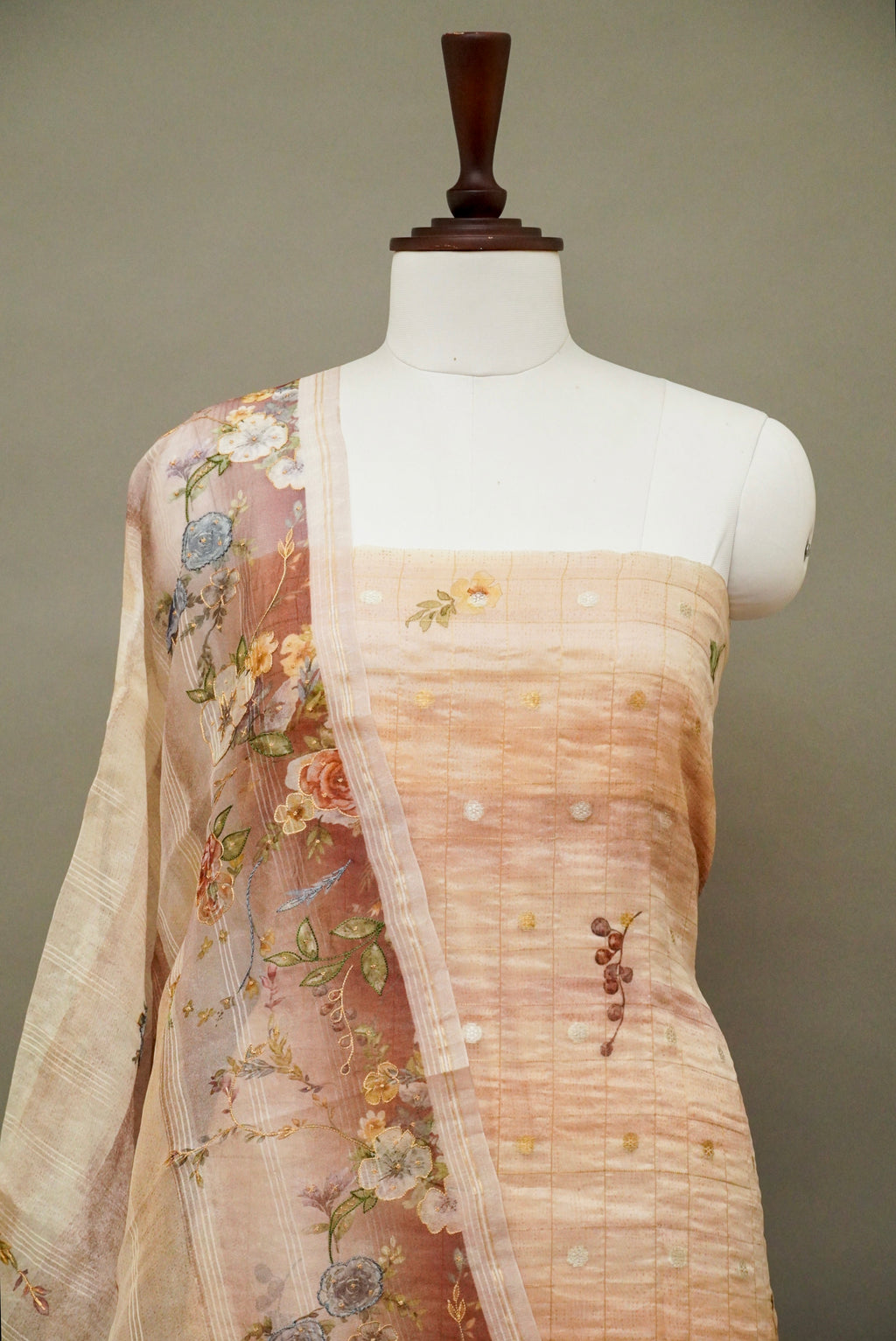 Handwoven Muted Pink Banarsi Pure Tussar Silk Suit Set