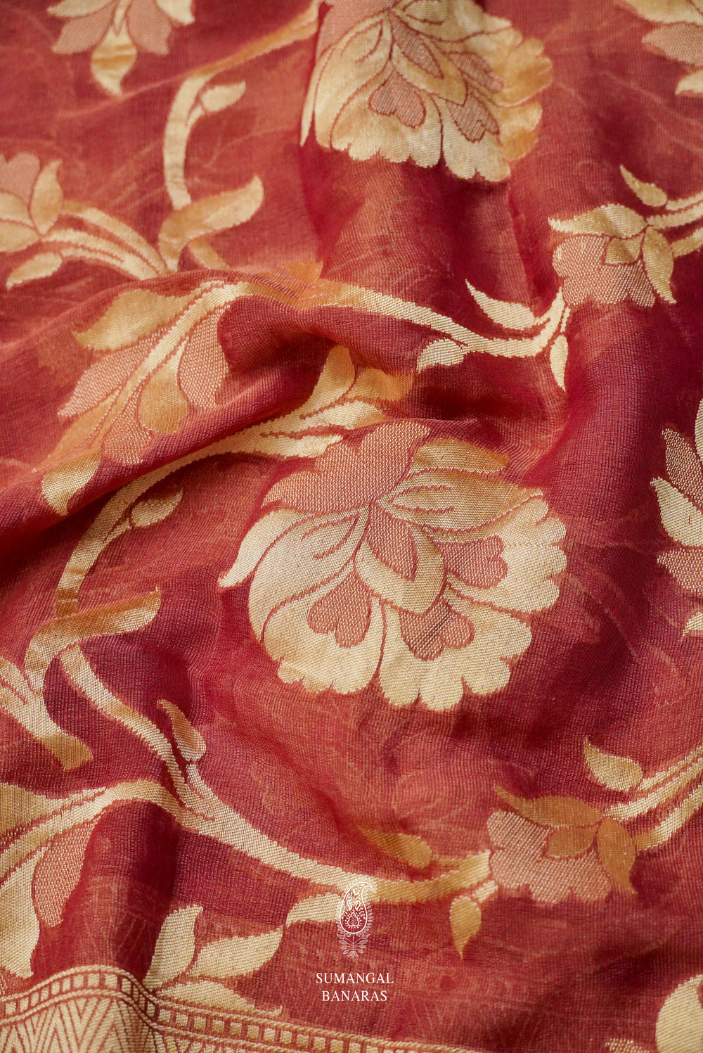 Handwoven Banarsi Pearl Peach Georgette Silk Saree