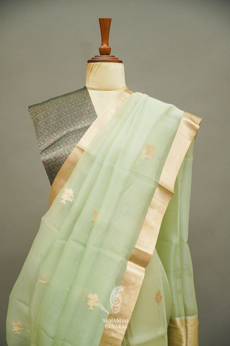 Handwoven Pista Green Breezy Organza Saree
